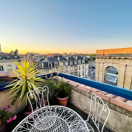 Terrace Bordeaux