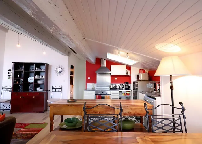 Terrace Apartment Bordeaux